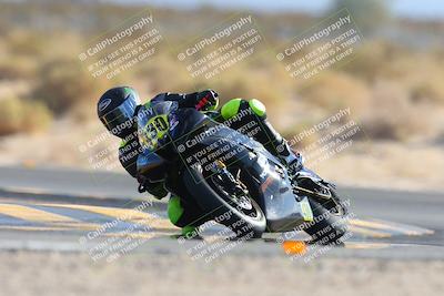 media/Nov-16-2024-CVMA (Sat) [[0e4bb1f32f]]/Race 9-Amateur Supersport Middleweight/